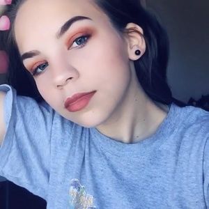 Meet your Posher, Destiny